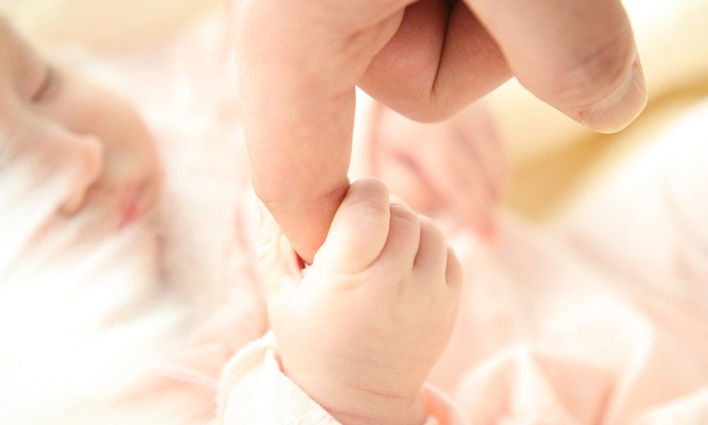 baby, hand, newborn-200760.jpg